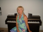 Copy of daphne piano bali 2010