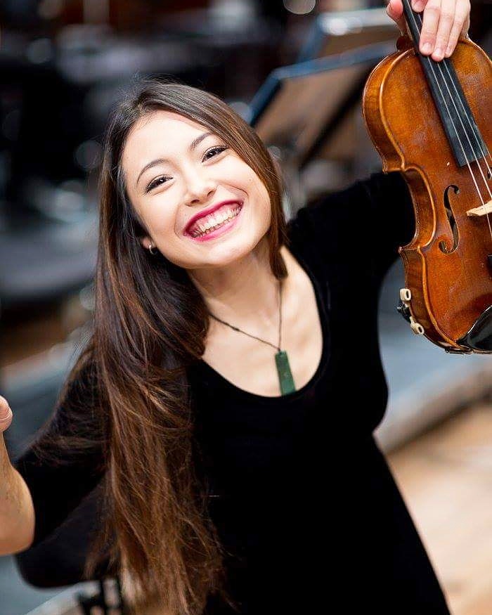 Учитель музыки 2008. Учитель музыки 2008. Учитель музыки 2008. Фильм педагог индийский. Галина кувивчак-сахно.