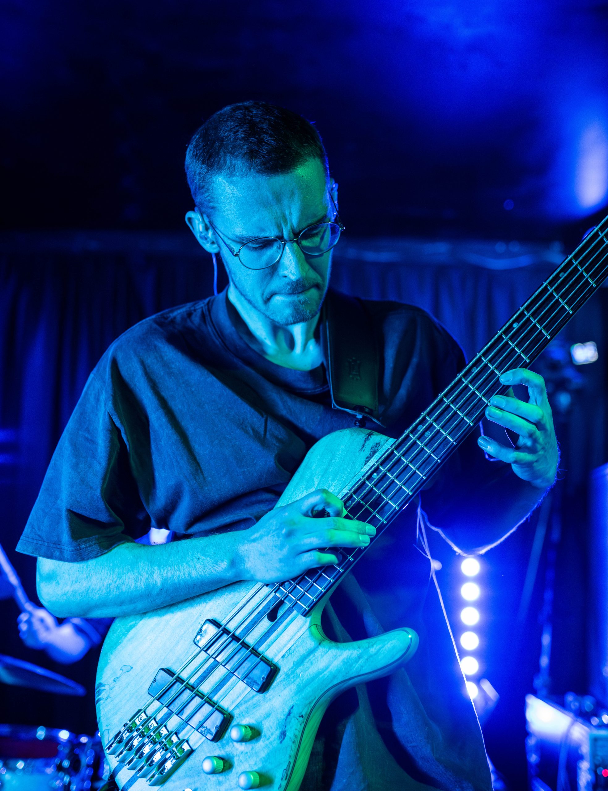 Cameron Giddens - NZ Music Teachers Online