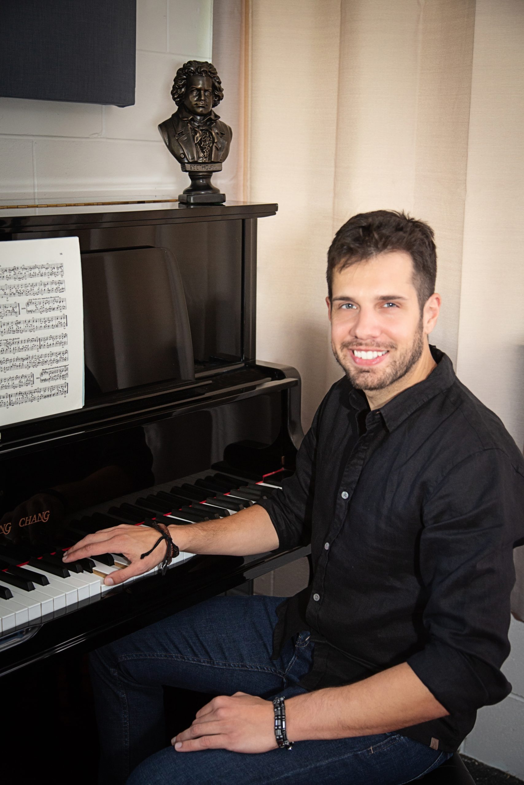 Tomas Iglesias, teachers in Auckland